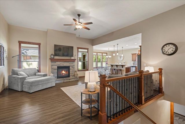 10715 E 39th Ln, Spokane Valley, WA 99206