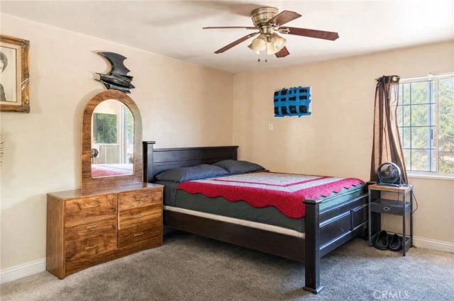 8437 San Vincente, South Gate, CA 90280