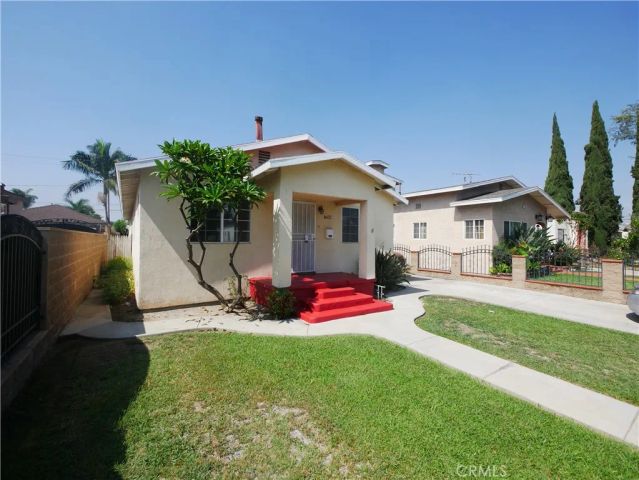 8437 San Vincente, South Gate, CA 90280