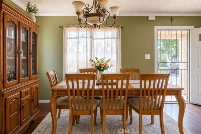 8437 San Vincente, South Gate, CA 90280
