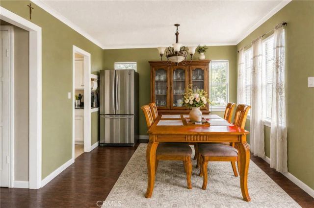 8437 San Vincente, South Gate, CA 90280