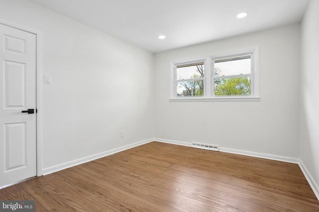 210 PHILELLENA RD, Cherry Hill, NJ 08034