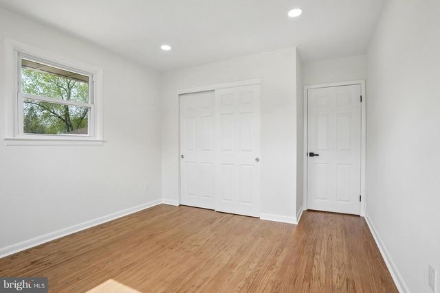 210 PHILELLENA RD, Cherry Hill, NJ 08034