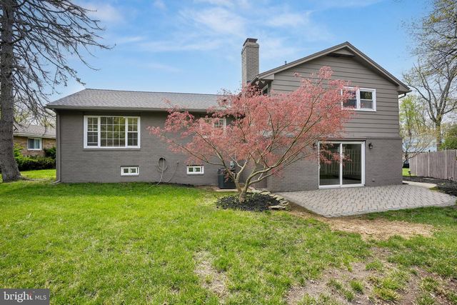 210 PHILELLENA RD, Cherry Hill, NJ 08034