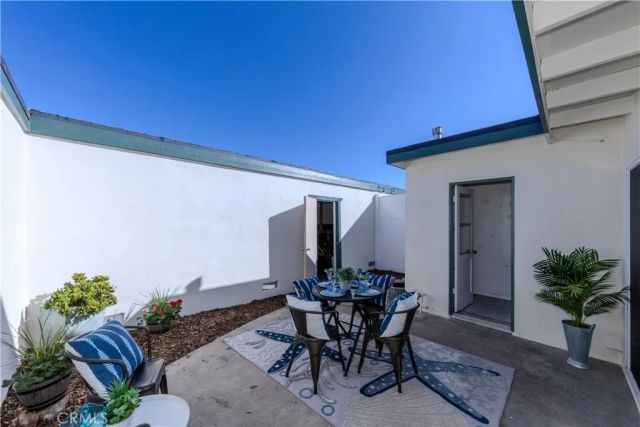 20319 Gardenia, Huntington Beach, CA 92646