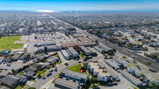 20319 Gardenia, Huntington Beach, CA 92646