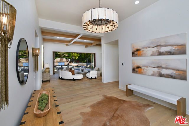 25605 Melbourne Court, Calabasas, CA 91302