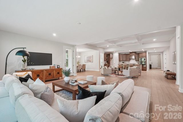 13222 Cozy Court, Charlotte, NC 28215