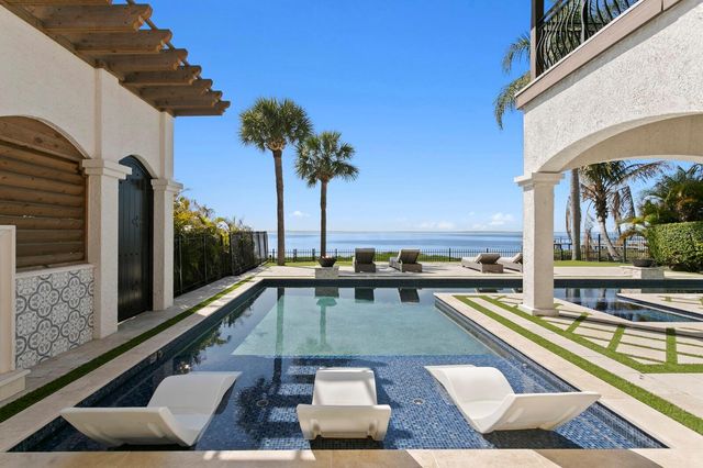 3915 SNAPPER POINTE DRIVE, Tampa, FL 33611