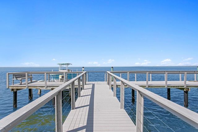 3915 SNAPPER POINTE DRIVE, Tampa, FL 33611