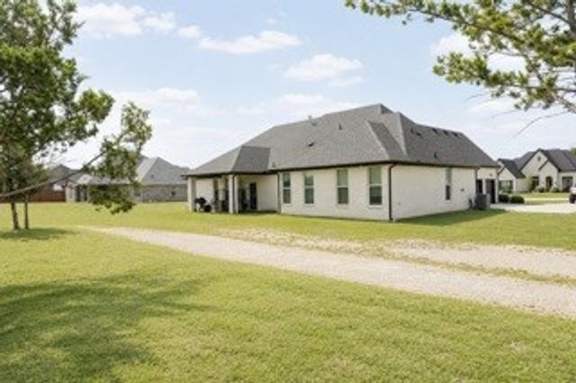 4017 Lagos Drive, Midlothian, TX 76065