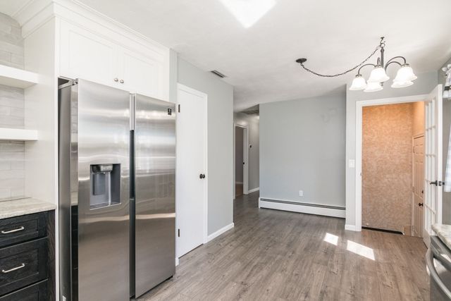 17 Pickering Street, Chicopee, MA 01013