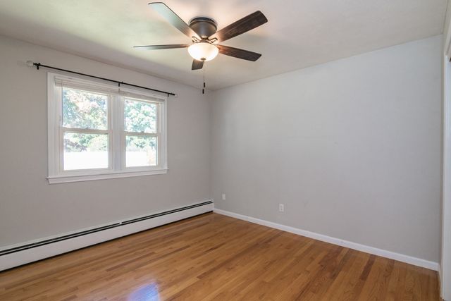 17 Pickering Street, Chicopee, MA 01013