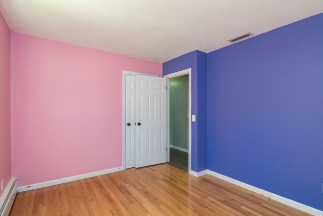 17 Pickering Street, Chicopee, MA 01013