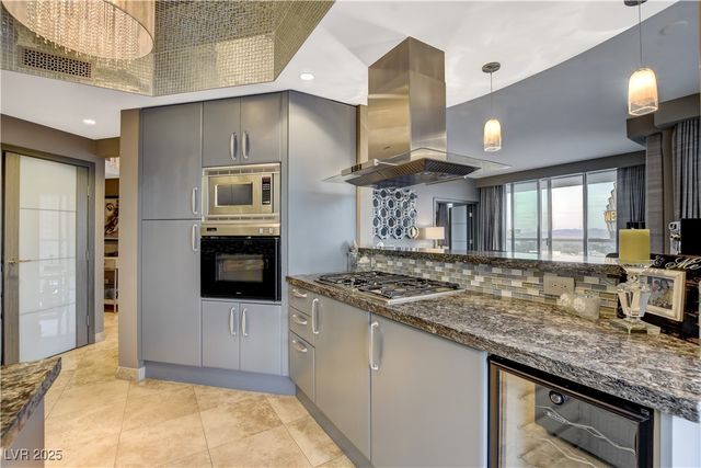 2877 Paradise Road 1605, Las Vegas, NV 89109