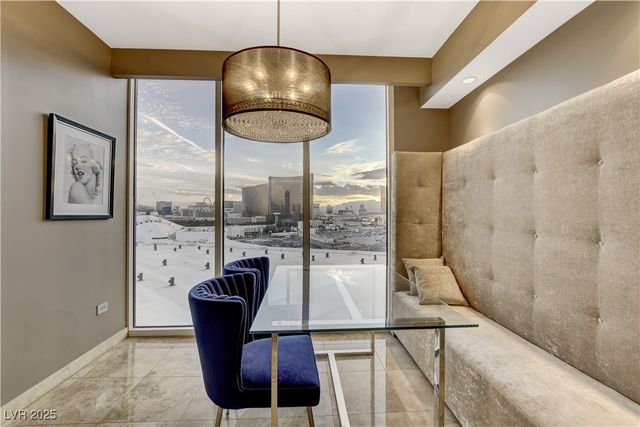 2877 Paradise Road 1605, Las Vegas, NV 89109