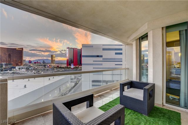 2877 Paradise Road 1605, Las Vegas, NV 89109