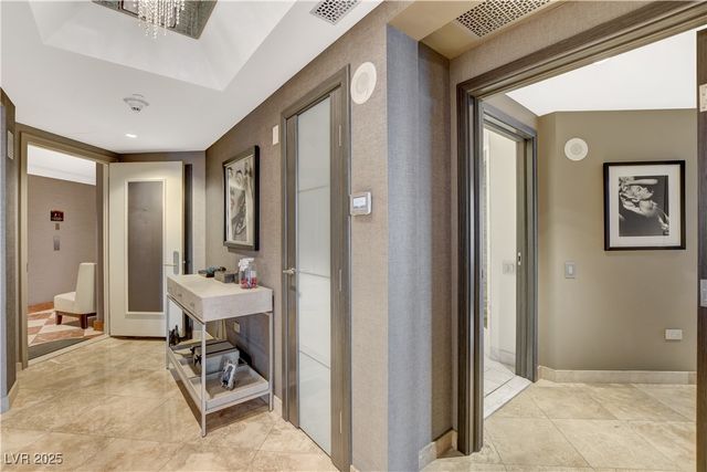 2877 Paradise Road 1605, Las Vegas, NV 89109