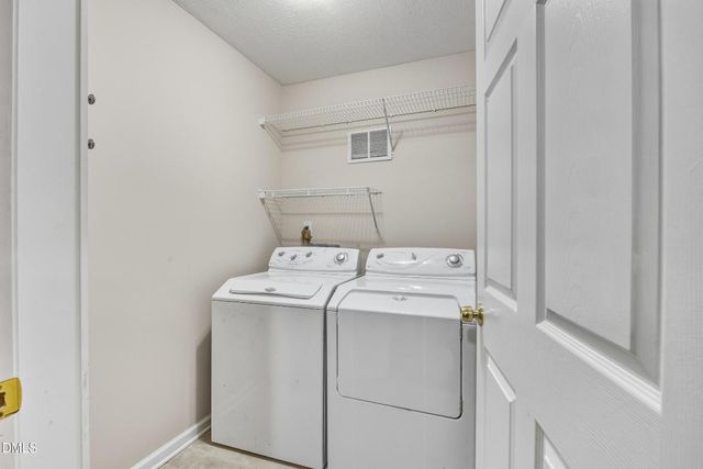 1720 Renwick Drive 102, Fayetteville, NC 28304