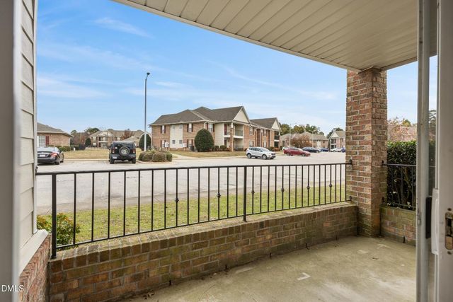 1720 Renwick Drive 102, Fayetteville, NC 28304