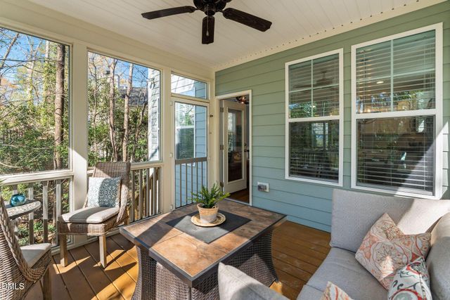 901 Woodbriar Street, Apex, NC 27502