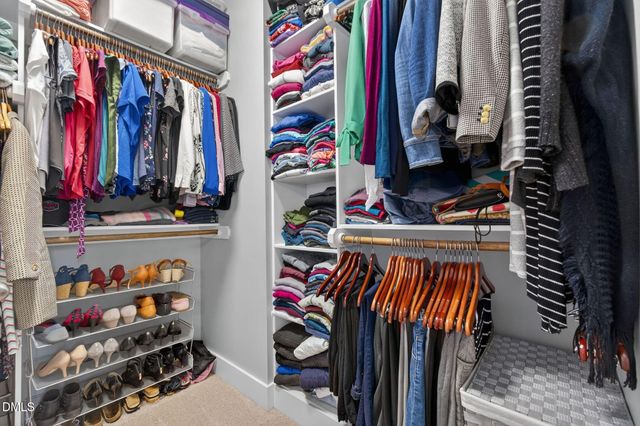 901 Woodbriar Street, Apex, NC 27502