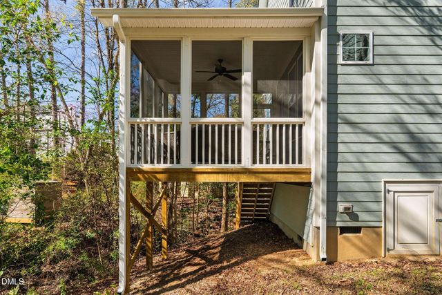 901 Woodbriar Street, Apex, NC 27502