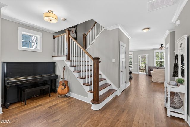 901 Woodbriar Street, Apex, NC 27502