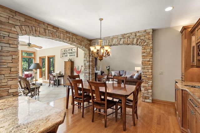 12825 Rosewood Drive, St. John, IN 46373