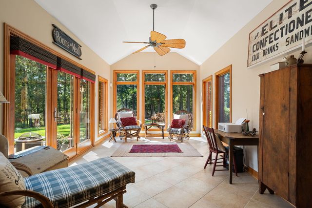 12825 Rosewood Drive, St. John, IN 46373