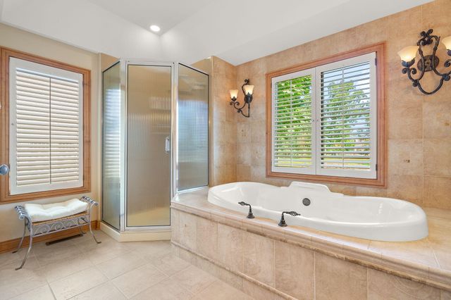 12825 Rosewood Drive, St. John, IN 46373