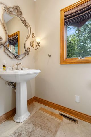 12825 Rosewood Drive, St. John, IN 46373