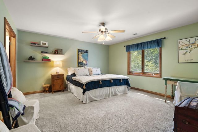 12825 Rosewood Drive, St. John, IN 46373