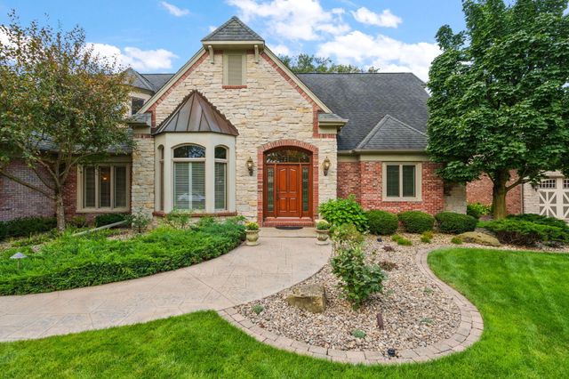 12825 Rosewood Drive, St. John, IN 46373