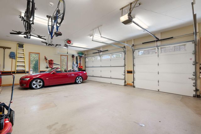 12825 Rosewood Drive, St. John, IN 46373