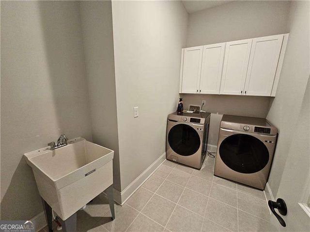 118 Batten Board Way, Woodstock, GA 30189