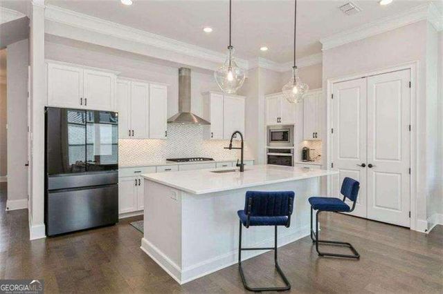 118 Batten Board Way, Woodstock, GA 30189