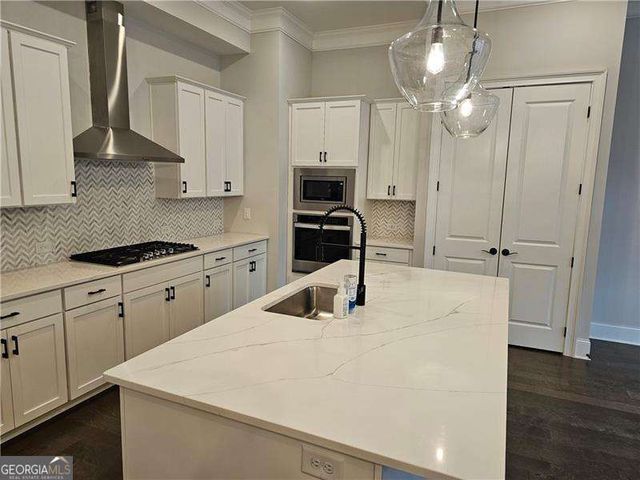118 Batten Board Way, Woodstock, GA 30189