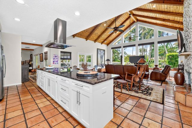 14423 Draft Horse Lane, Wellington, FL 33414