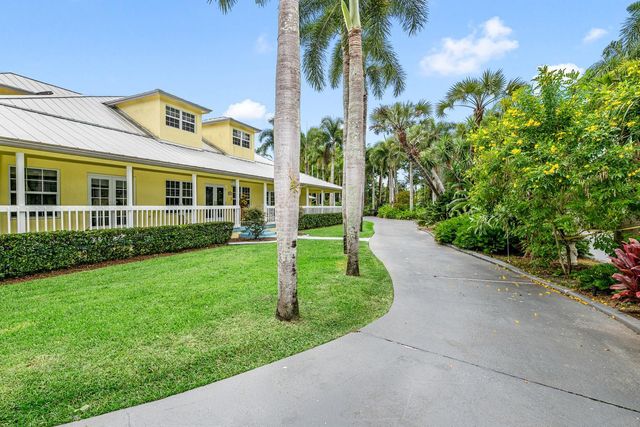 14423 Draft Horse Lane, Wellington, FL 33414