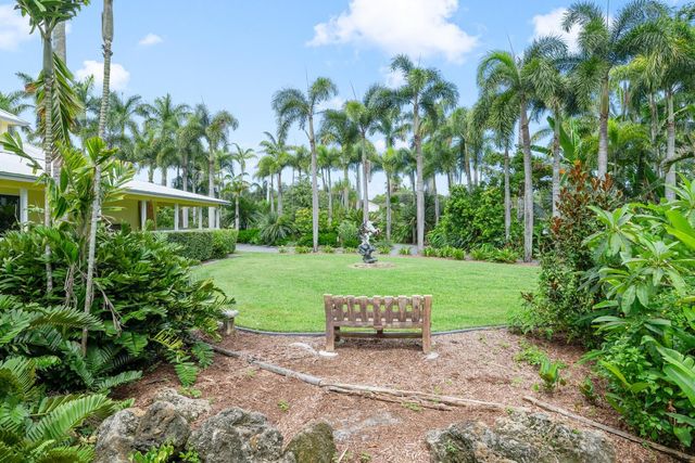 14423 Draft Horse Lane, Wellington, FL 33414