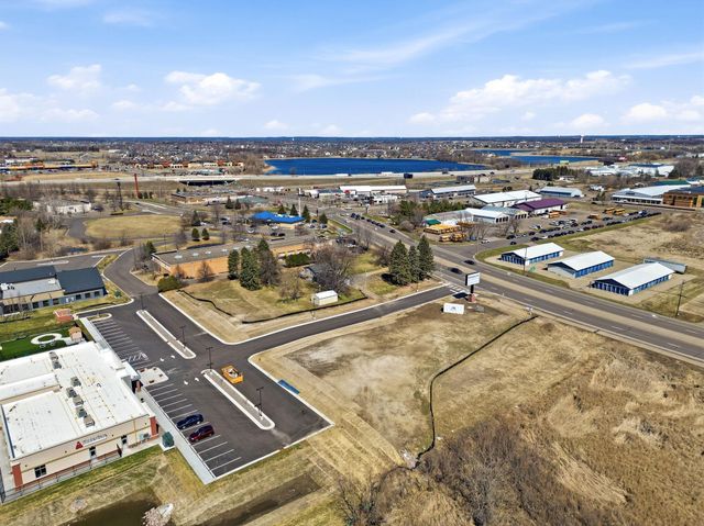 5949 Labeaux Avenue NE, Albertville, MN 55301