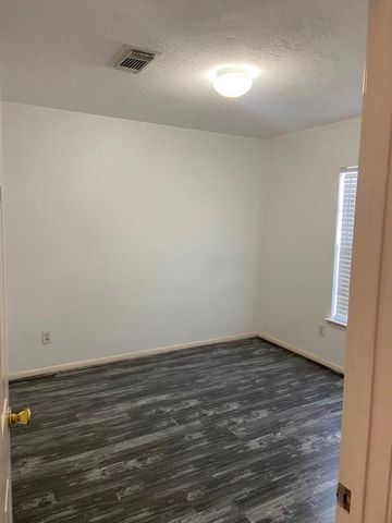 7903 Dairy View Lane, Houston, TX 77072
