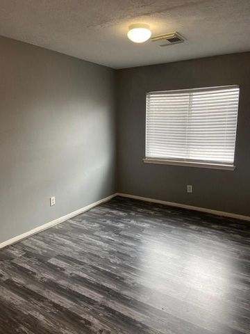 7903 Dairy View Lane, Houston, TX 77072