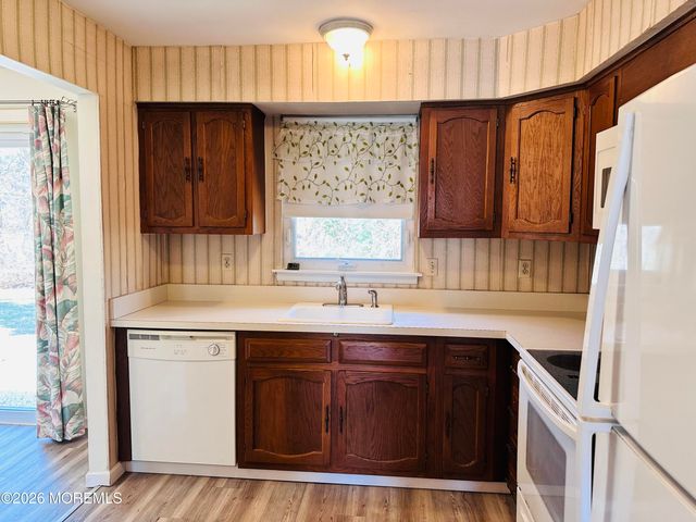 2 Liberty Court, Whiting, NJ 08759