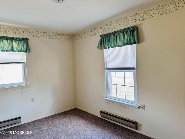 2 Liberty Court, Whiting, NJ 08759