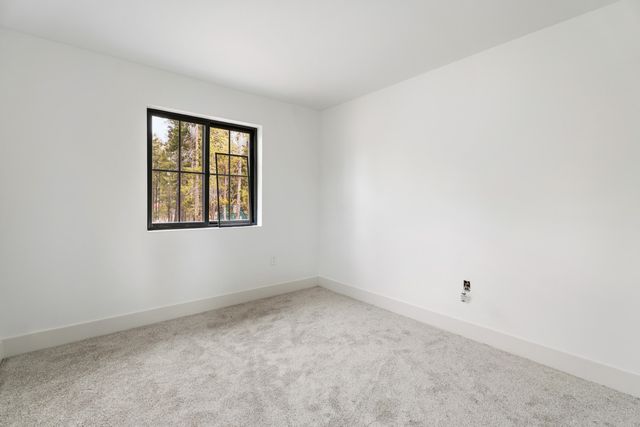 17216 Jacinto Road, Bend, OR 97707