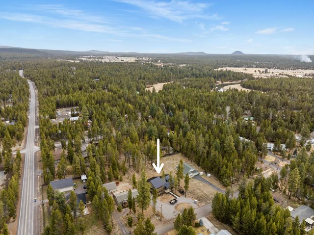 17216 Jacinto Road, Bend, OR 97707