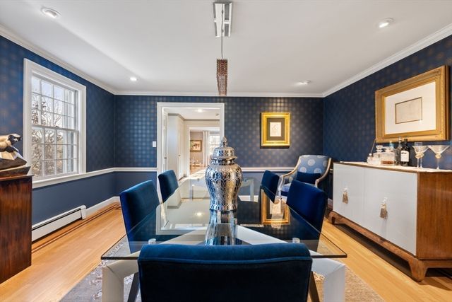 84 Royalston Rd, Wellesley, MA 02481