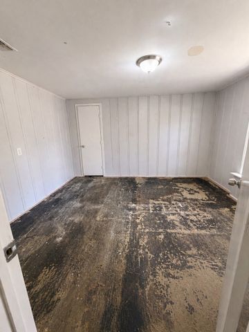 1801 Robinwood Drive, Fort Worth, TX 76111